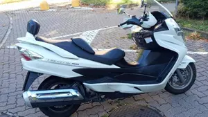 Suzuki Burgman AN 400 ABS (2010 - 13)  (4)