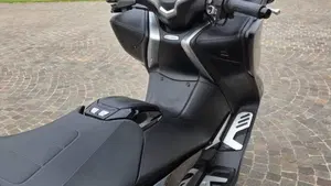 Yamaha T-Max 530 DX (2017 - 19)  (6)