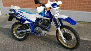 Suzuki   (2)