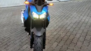 Honda CB 750 Hornet (2025)  (13)