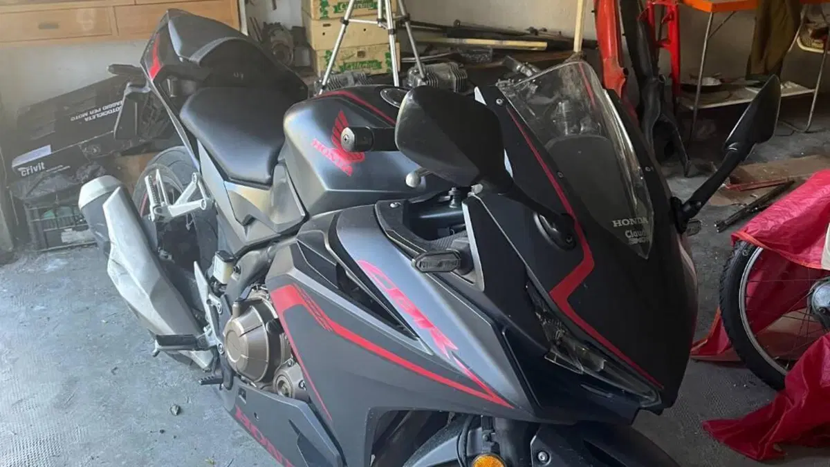 Honda CBR 500 R (2019 - 20)  (2)