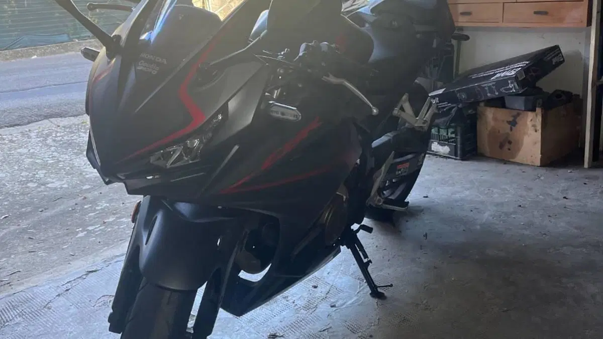 Honda CBR 500 R (2019 - 20)  (4)