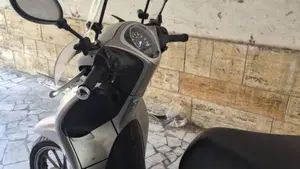 Honda SH 125 Mode (2021 - 23)  (4)