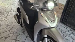 Honda SH 125 Mode (2021 - 23)  (7)
