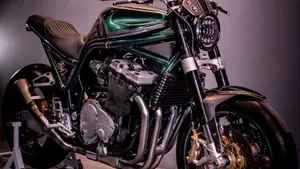 Suzuki GSF 1200 Bandit (1997 - 00) 