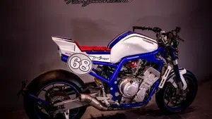 Yamaha FZS 1000 Fazer  (3)