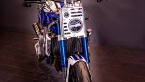 Yamaha FZS 1000 Fazer  (5)