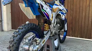 Tm Moto EN 125 (2008 - 09)  (7)