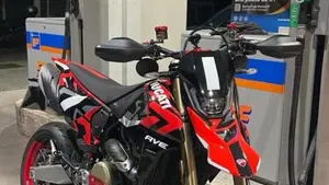 Ducati Hypermotard 698 Mono RVE (2024 - 26)  (2)