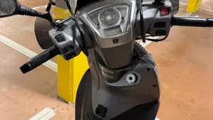Kymco People 200i GT (2010 - 17)  (5)