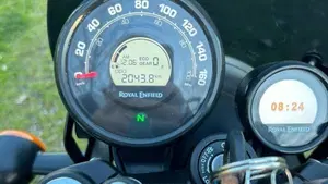 Royal Enfield HNTR 350 (2022 - 26)  (6)