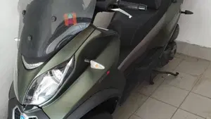 Piaggio MP3 500 ie Business LT (2017 - 18)  (4)