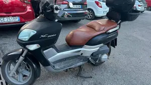 Yamaha XC 300 Versity  (2)