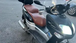 Yamaha XC 300 Versity  (5)