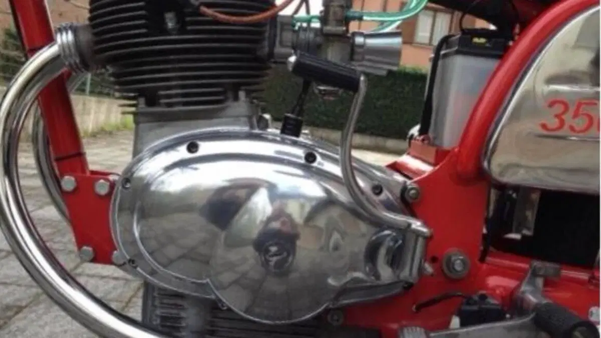 MV Agusta   (3)