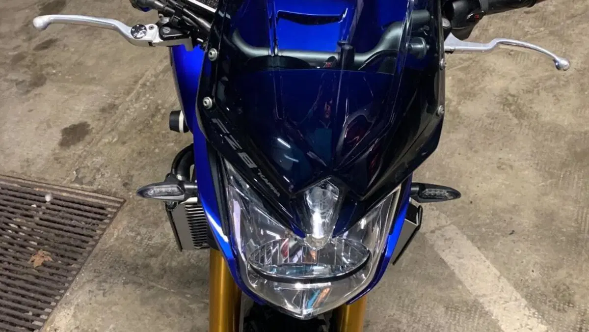 Yamaha FZ8 (2010 - 12)  (2)