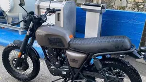 Brixton Motorcycles Felsberg 125 CBS (2021 - 25)  (2)