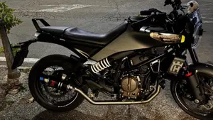 Husqvarna Svartpilen 125 (2024 - 26)  (6)