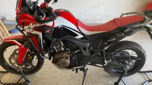 Honda Africa Twin CRF 1000L ABS (2016 - 17)  (2)