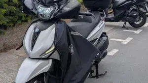 Piaggio Beverly 300 ABS-ASR (2021 - 25) 