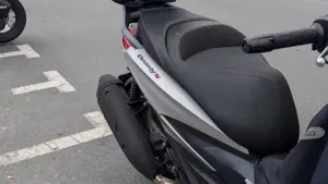 Piaggio Beverly 300 ABS-ASR (2021 - 25)  (4)