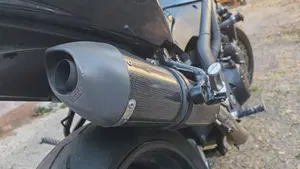 Triumph Speed Triple 955 (2002 - 04)  (5)