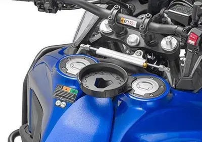 Flangia metallica Givi per Borsa Tanklock Cfmoto 8 - Annuncio 8984153
