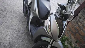 Kymco People 125i S ABS (2024 - 26)  (2)