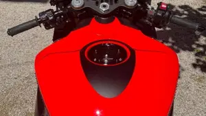 Yamaha YZF R1 GYTR (2023 - 24)  (9)