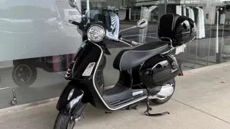 Vespa GTS 300 Super Hpe (2018 - 19) usata