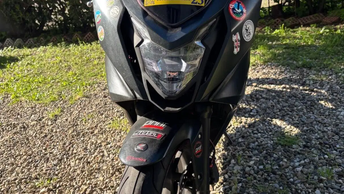 Honda CBR 650 F (2017 - 18)  (3)