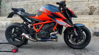 KTM 1290 Super Duke R (2020) usata