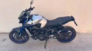 Yamaha MT-09 ABS (2016)  (6)