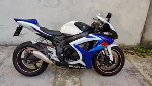 Suzuki GSX R 600 (2006 - 07)  (3)