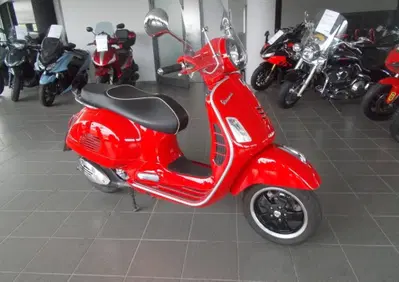 Vespa GTS 300 Super Hpe (2018 - 19) - Annuncio 9999361