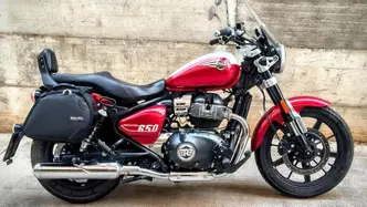 Royal Enfield Super Meteor 650 (2023 - 26) usata