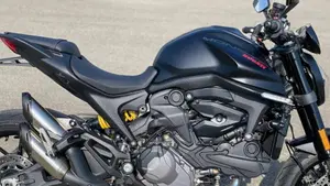 Ducati Monster 937 (2021 - 25)  (7)