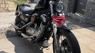 Harley-Davidson 883 (2008 - 09) - XL usata