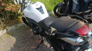 Yamaha FZ6 S2 (2007 - 11)  (2)