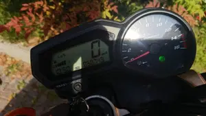 Yamaha FZ6 S2 (2007 - 11)  (5)