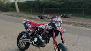 Fantic Motor XMF 125 Motard Competition 4T (2023 - 24)  (7)