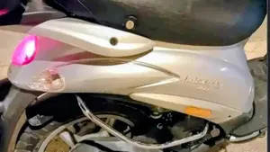 Piaggio Liberty 200 4T   (5)
