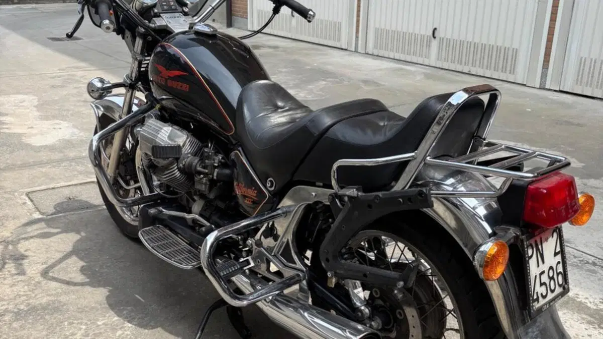 Moto Guzzi California 1000 III Classic Iniezione (1990 - 93)  (3)