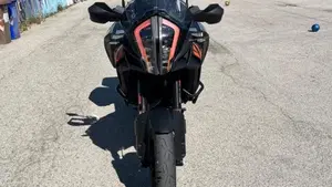 KTM 1290 Super Adventure S (2017 - 20)  (3)