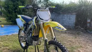 Suzuki RM-Z 250 (2008 - 11)  (3)