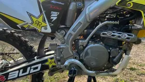 Suzuki RM-Z 250 (2008 - 11)  (5)