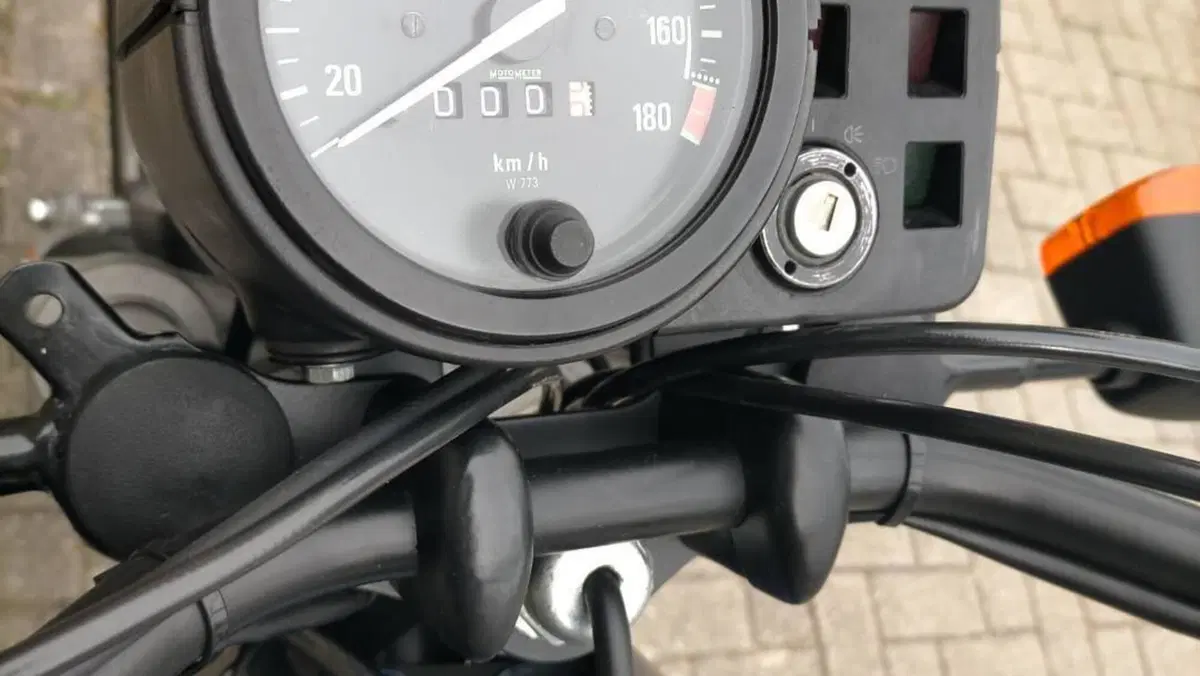 Bmw   (4)