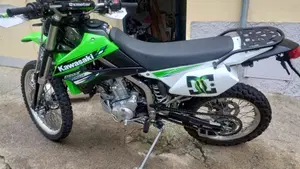 Kawasaki KLX 250 (2009 - 16)  (2)