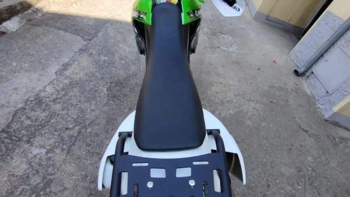Kawasaki KLX 250 (2009 - 16)  (5)
