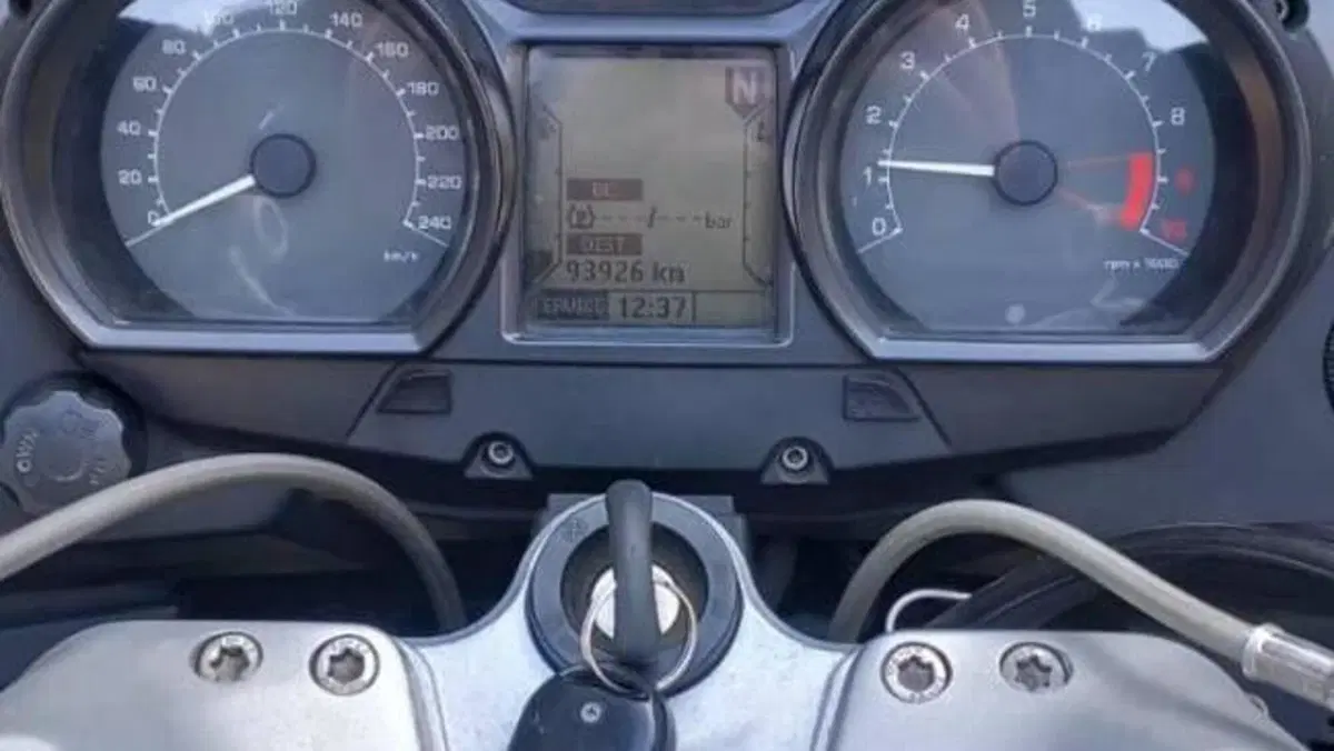 Bmw R 1200 RT (2010 - 13)  (2)